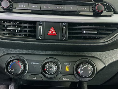 Used 2024 Kia Forte LXS image 22