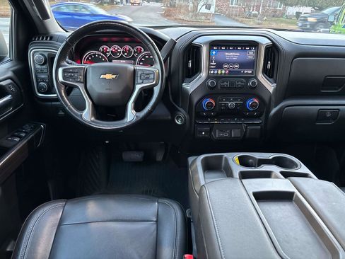 Used 2019 Chevrolet Silverado 1500 LT w/ All-Star Edition image 10