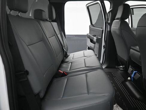 New 2025 Ford F250 XL w/ XL Off-Road Package image 10