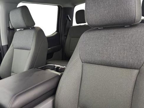 New 2025 Ford F150 Lightning XLT image 9