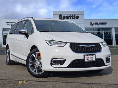 New 2026 Chrysler Pacifica Pinnacle