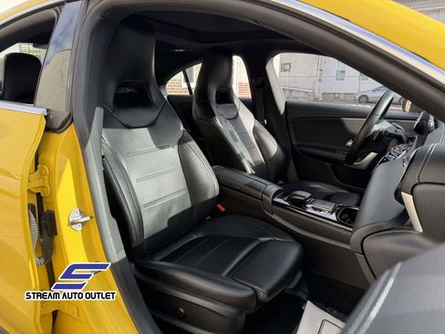 Used 2020 Mercedes-Benz CLA 250 image 11