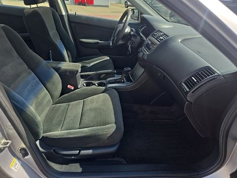 Used 2007 Honda Accord EX image 16