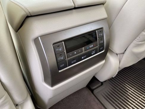Used 2016 Lexus GX 460 w/ Premium Package AWD/4WD image 10