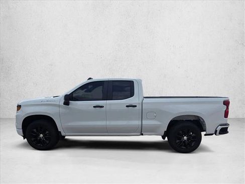 New 2026 Chevrolet Silverado 1500 Custom RWD image 5