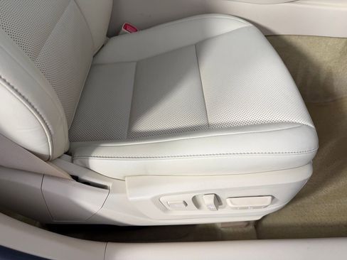 Used 2015 Lexus ES 350 image 33