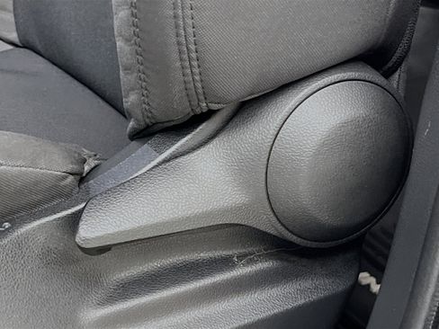 Used 2022 Toyota Tundra SR5 image 15