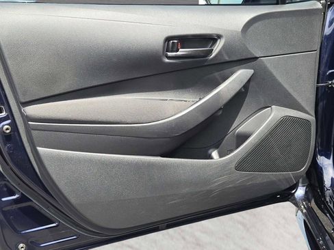 Used 2023 Toyota Corolla LE image 18