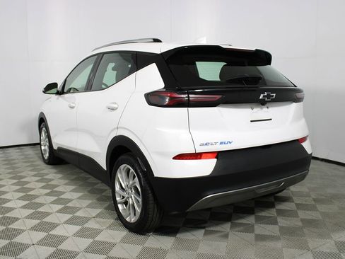 Used 2022 Chevrolet Bolt EUV LT image 30