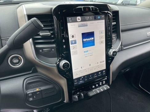 Used 2024 RAM 2500 Laramie image 16