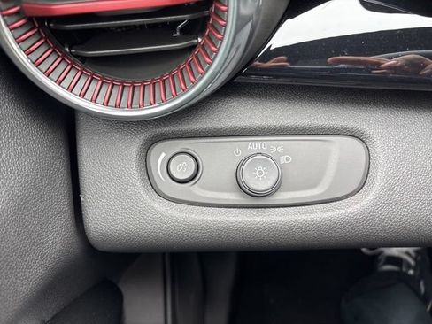 New 2026 Chevrolet Trax RS w/ Driver Confidence Package FWD image 19