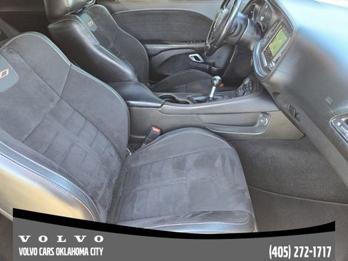 Used 2020 Dodge Challenger R/T image 14