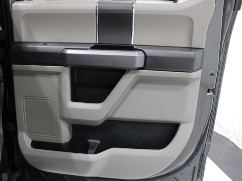 Used 2020 Ford F150 XLT AWD/4WD image 20