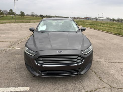 Used 2015 Ford Fusion S FWD image 8