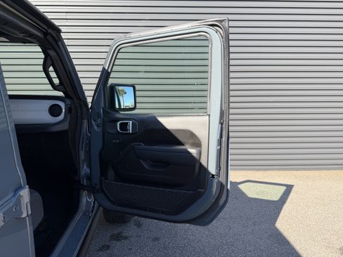 Used 2025 Jeep Wrangler Unlimited Sport S 4xe image 26