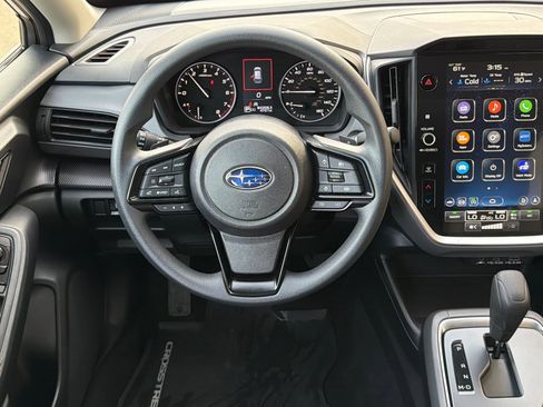Used 2025 Subaru Crosstrek 2.0i Premium image 14