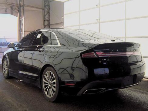 Used 2020 Lincoln MKZ Standard FWD w/ Convenience Package image 6