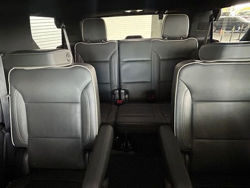 Used 2024 Chevrolet Tahoe Premier image 13