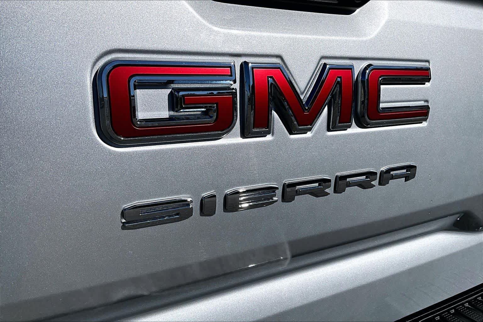 Used 2020 GMC Sierra 1500 SLE w/ Remote Start Package AWD/4WD image 33