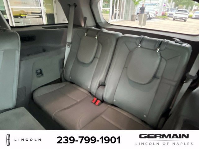 Used 2020 Lincoln Aviator Reserve w/ Equipment Group 201A RWD image 14