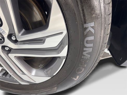 Used 2023 Hyundai Santa Fe SEL image 90