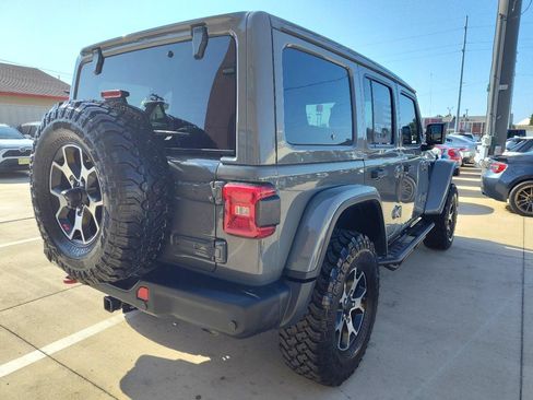 Used 2020 Jeep Wrangler Unlimited Rubicon AWD/4WD image 4