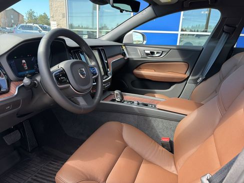 New 2026 Volvo V60 B5 Cross Country Plus w/ Protection Package Premier AWD/4WD image 11