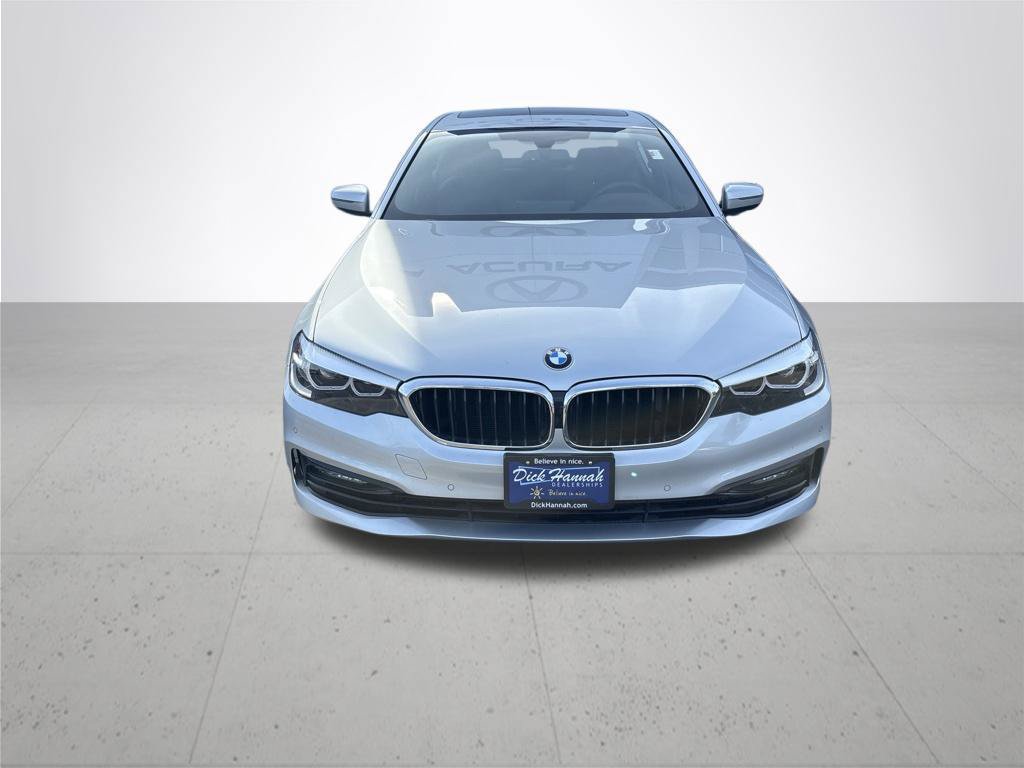 Used 2018 BMW 530i xDrive AWD/4WD image 3