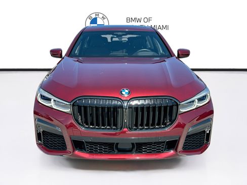Used 2020 BMW 750i xDrive w/ Autobahn Package AWD/4WD image 2