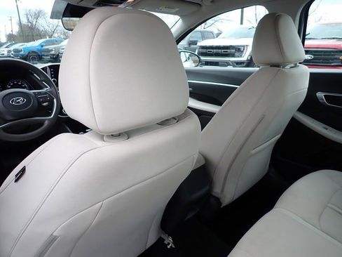 Used 2023 Hyundai Sonata SEL w/ Cargo Package image 16