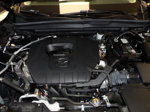 Certified 2025 MAZDA CX-50 AWD 2.5 S w/ Preferred Package image 11