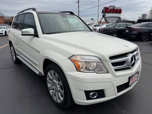 Used 2011 Mercedes-Benz GLK 350 4MATIC image 33