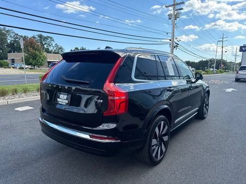 Used 2025 Volvo XC90 T8 Plus AWD/4WD image 5