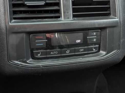 Used 2021 Volkswagen Atlas SEL Premium image 27