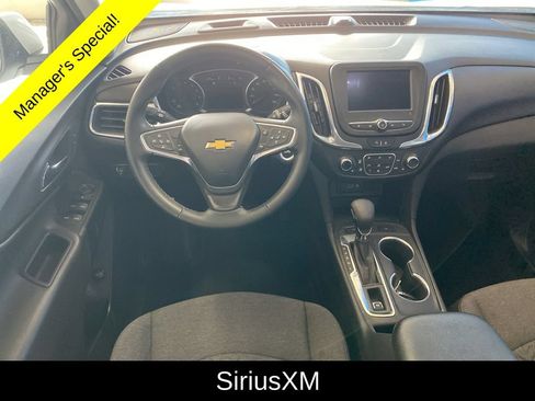 Used 2024 Chevrolet Equinox LT AWD/4WD image 4