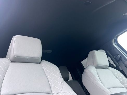 New 2026 Toyota Tacoma SR5 image 16