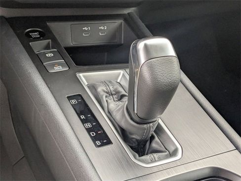 New 2026 Nissan Kicks S image 21