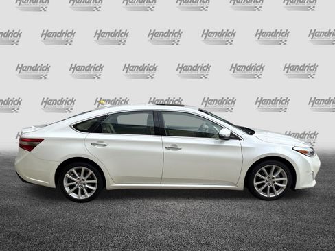 Used 2015 Toyota Avalon Limited FWD image 11