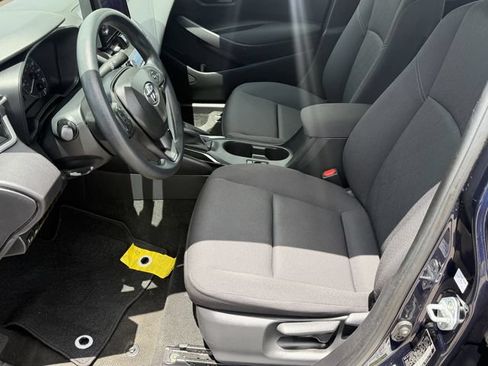 Used 2024 Toyota Corolla LE FWD image 19
