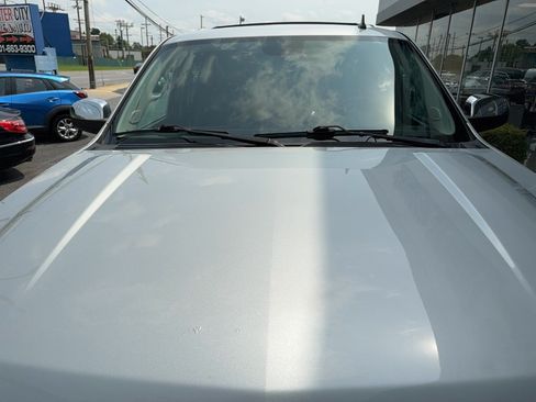 Used 2014 Chevrolet Suburban LTZ AWD/4WD image 31