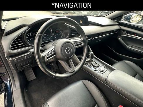 Used 2021 MAZDA MAZDA3 s image 3