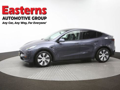 Used 2021 Tesla Model Y Long Range AWD/4WD image 55