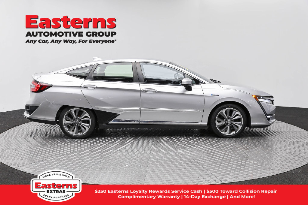 Used 2018 Honda Clarity Touring image 5