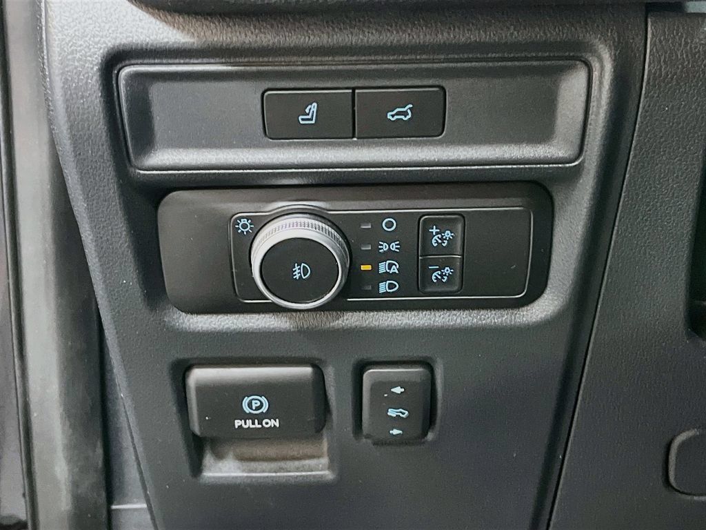 Used 2022 Ford Expedition Max Limited AWD/4WD image 10