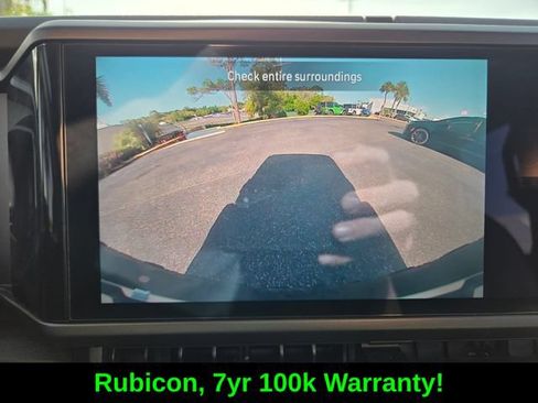 Used 2026 Jeep Wrangler Unlimited Rubicon AWD/4WD image 25