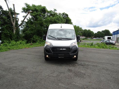 Used 2026 RAM ProMaster 2500 w/ Convenience Group FWD image 33