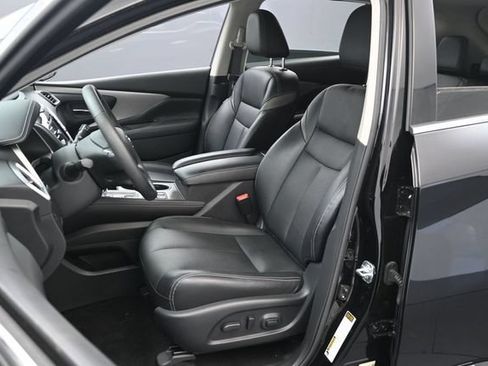 Used 2020 Nissan Murano SL w/ Moonroof Package FWD image 10
