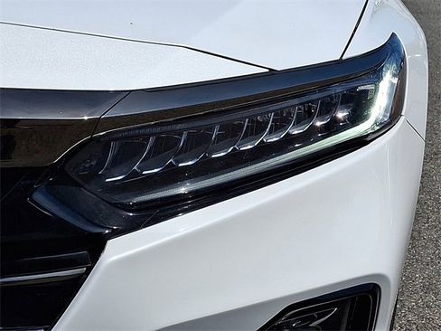 Used 2022 Honda Accord Sport Special Edition image 9