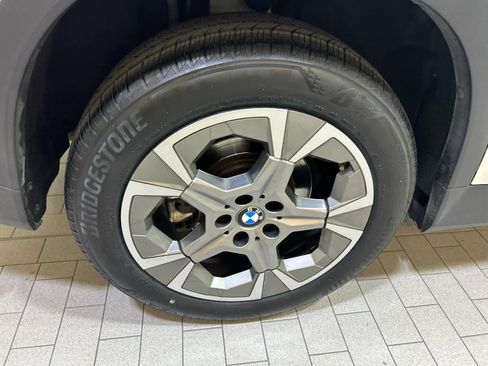 Used 2023 BMW X1 xDrive28i image 9