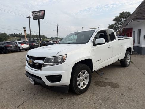 Used 2020 Chevrolet Colorado LT w/ Safety Package RWD image 1
